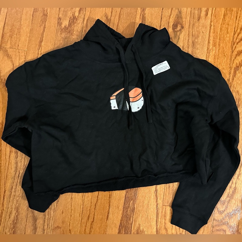 Black crop hoodie sushi masubi size small NWT